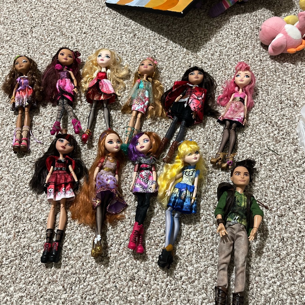Ever After High Dolls